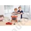Kép 16/16 - Revell 1:20 Play Set tűzoltóállomás autóval és tűzoltókkal JUNIOR KIT tűzoltó makett