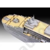Kép 9/12 - Revell 1:300 Ocean Liner Queen Mary 2 Platinum Edition