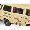 Kép 5/6 - Revell 1:25 Argyles VW T3 Surfer Boy Pizza Van: StrangerThings makett szett kiegészítőkkel