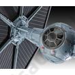 Revell 1:57 & 1:65 Collector Set X-Wing Fighter + TIE Fighter SET Revell 1:57 & 1:65 Collector Set X-Wing Fighter + TIE Fighter SET