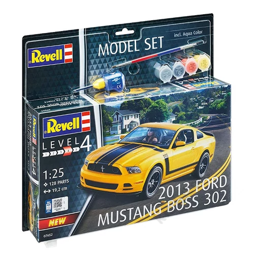 Revell 1:25 2013 Ford Mustang Boss 302 SET makett autó